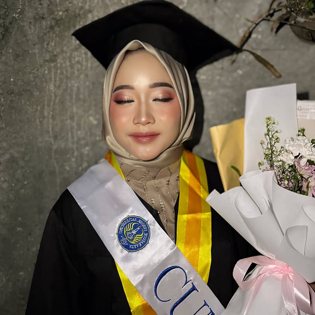 Post 10 by MUA HOME SERVICE MURAH on Instagram (image)