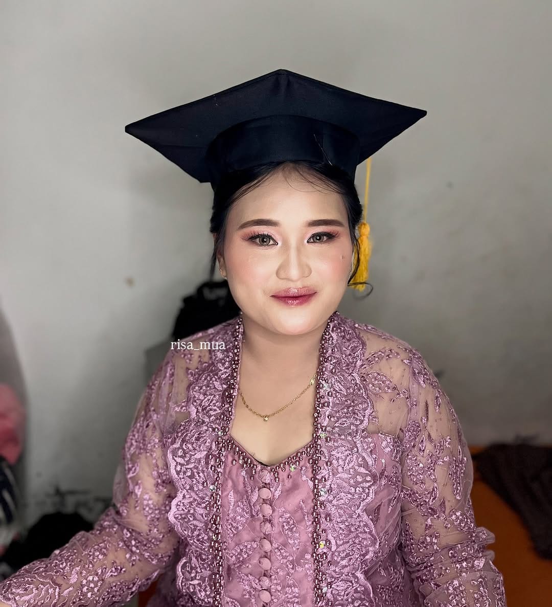 Post 7 by MUA HOME SERVICE MURAH on Instagram (image)