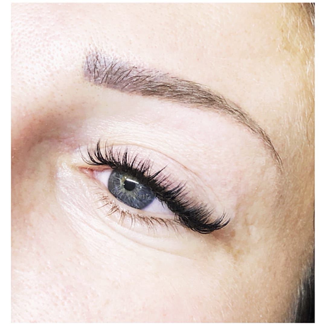 Post 5 by Lashes&More 🍒 on Instagram (carousel)