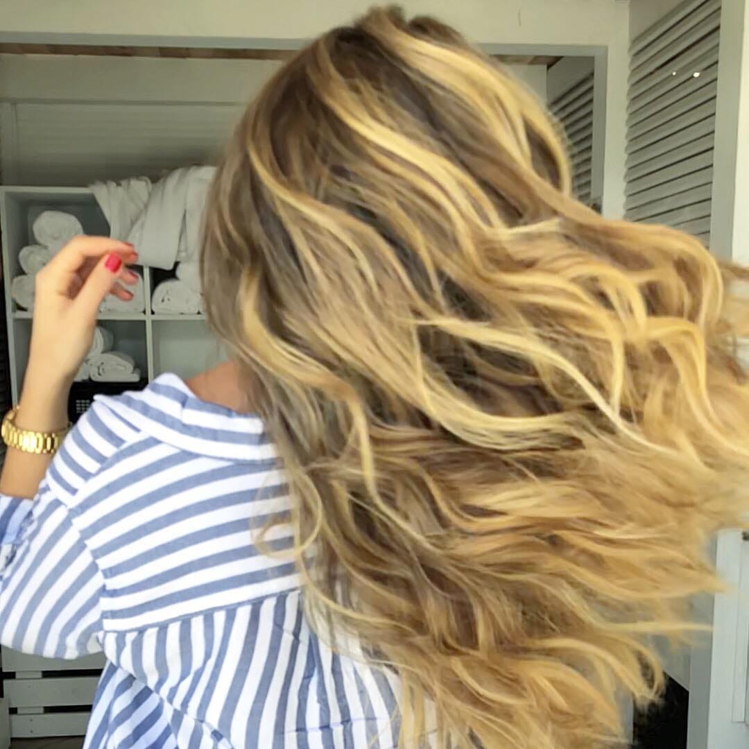 Post 9 by SASHA SCHWARTZ SALON + WIGS on Instagram (image)