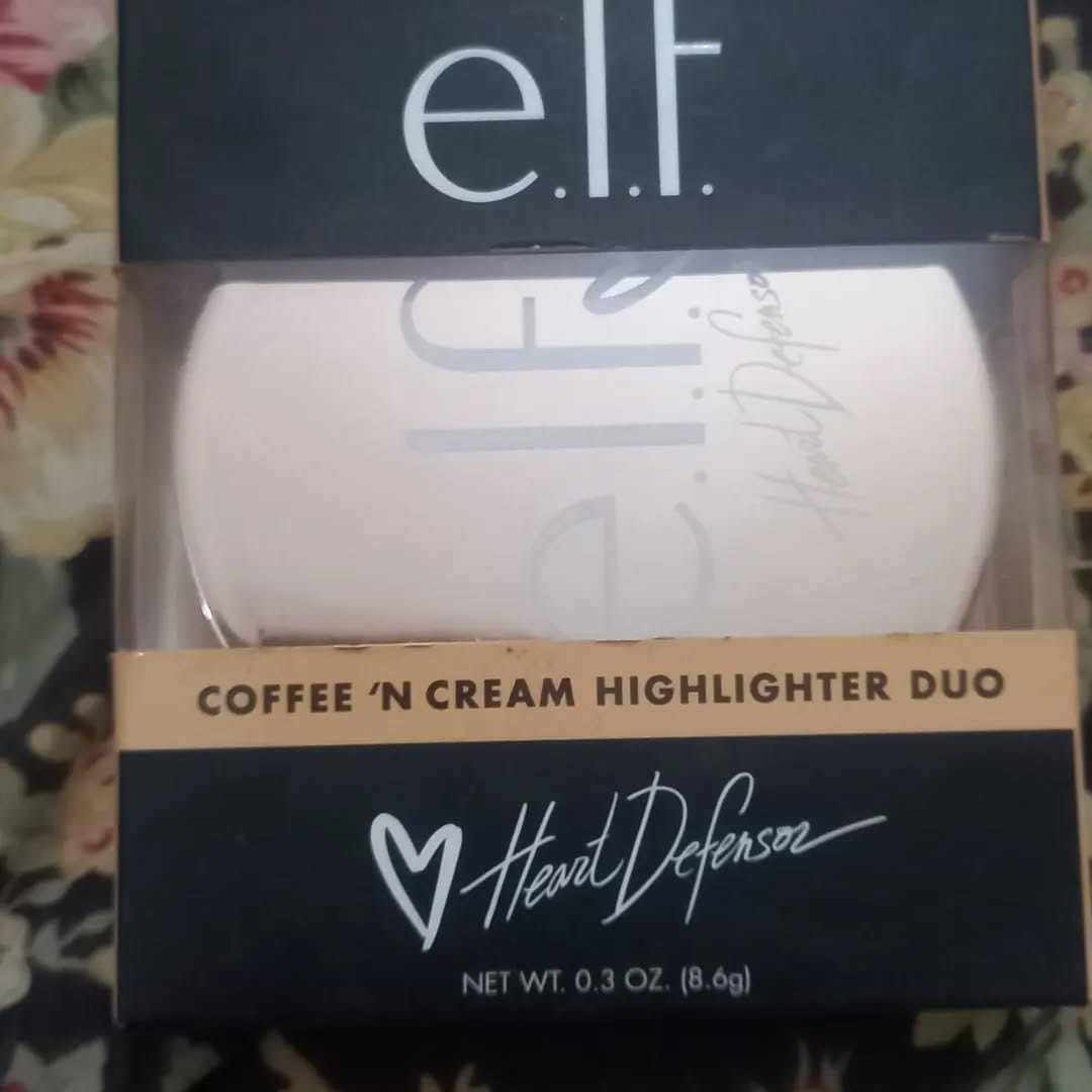 Post 8 by La Viva Glam on Instagram (image)