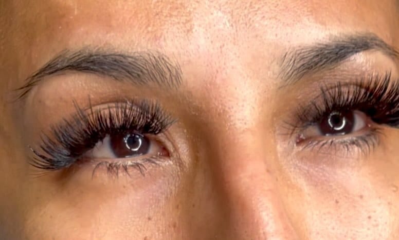 Post 9 by KAY | BROWS AND BEAUTY ARTIST on Instagram (video)
