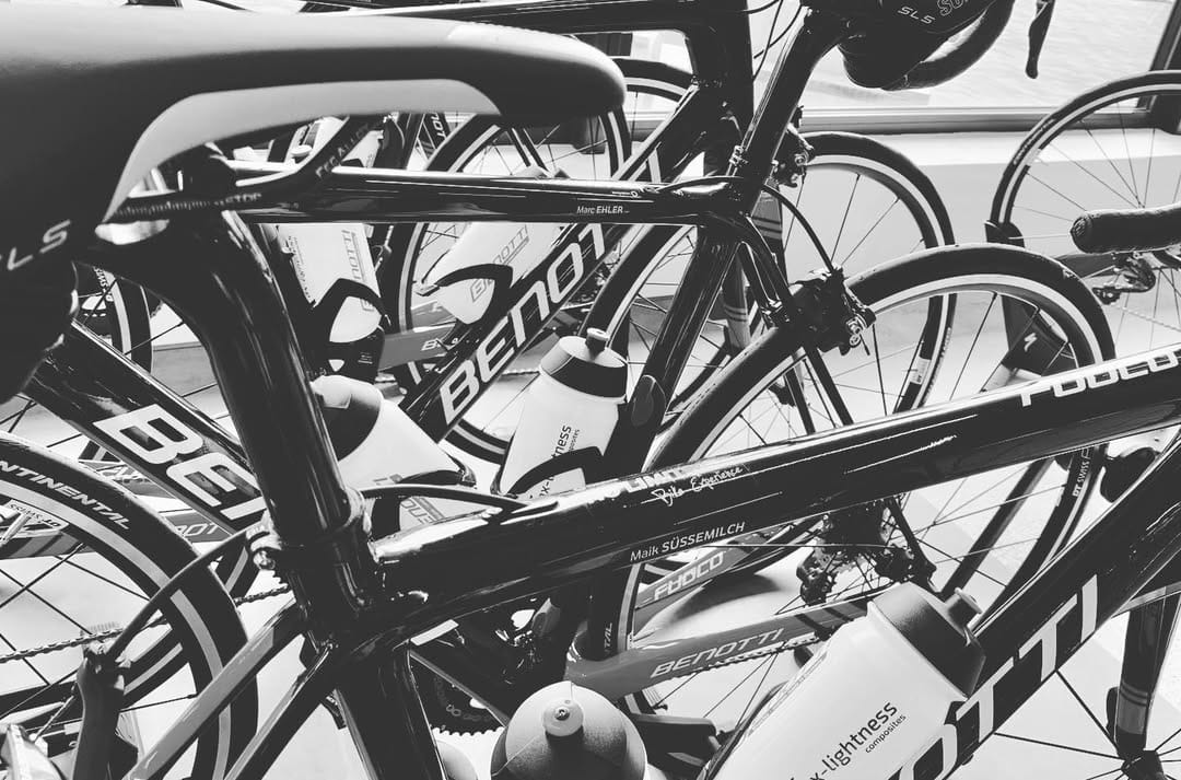 Post 9 by Ma Ik on Instagram (image)