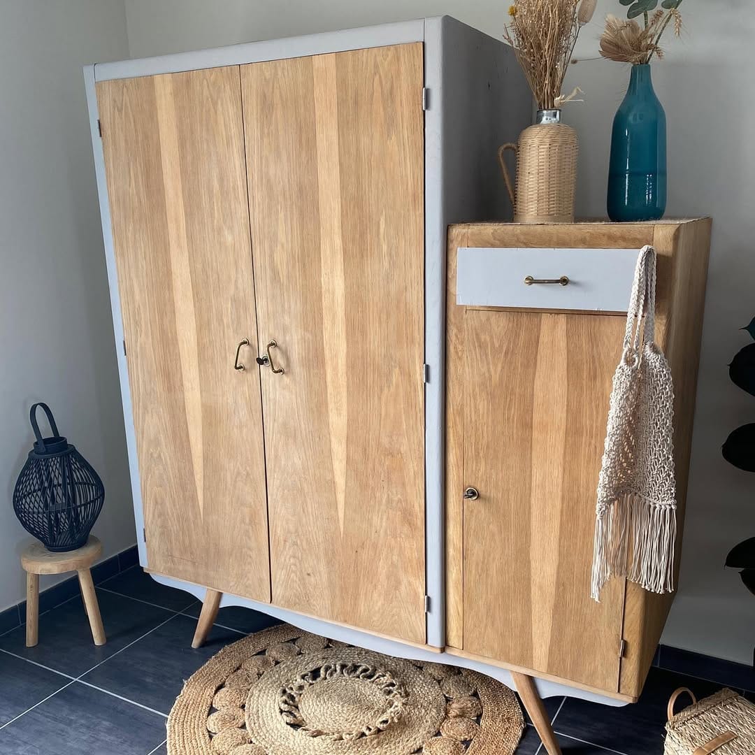 Post 3 by Brocante en ligne on Instagram (carousel)