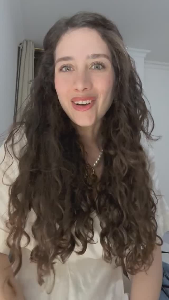 Post 9 by Glow Beauty Bar on Instagram (video)