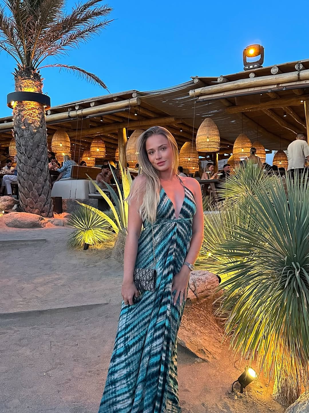 Post 6 by Carla🤍 on Instagram (carousel)