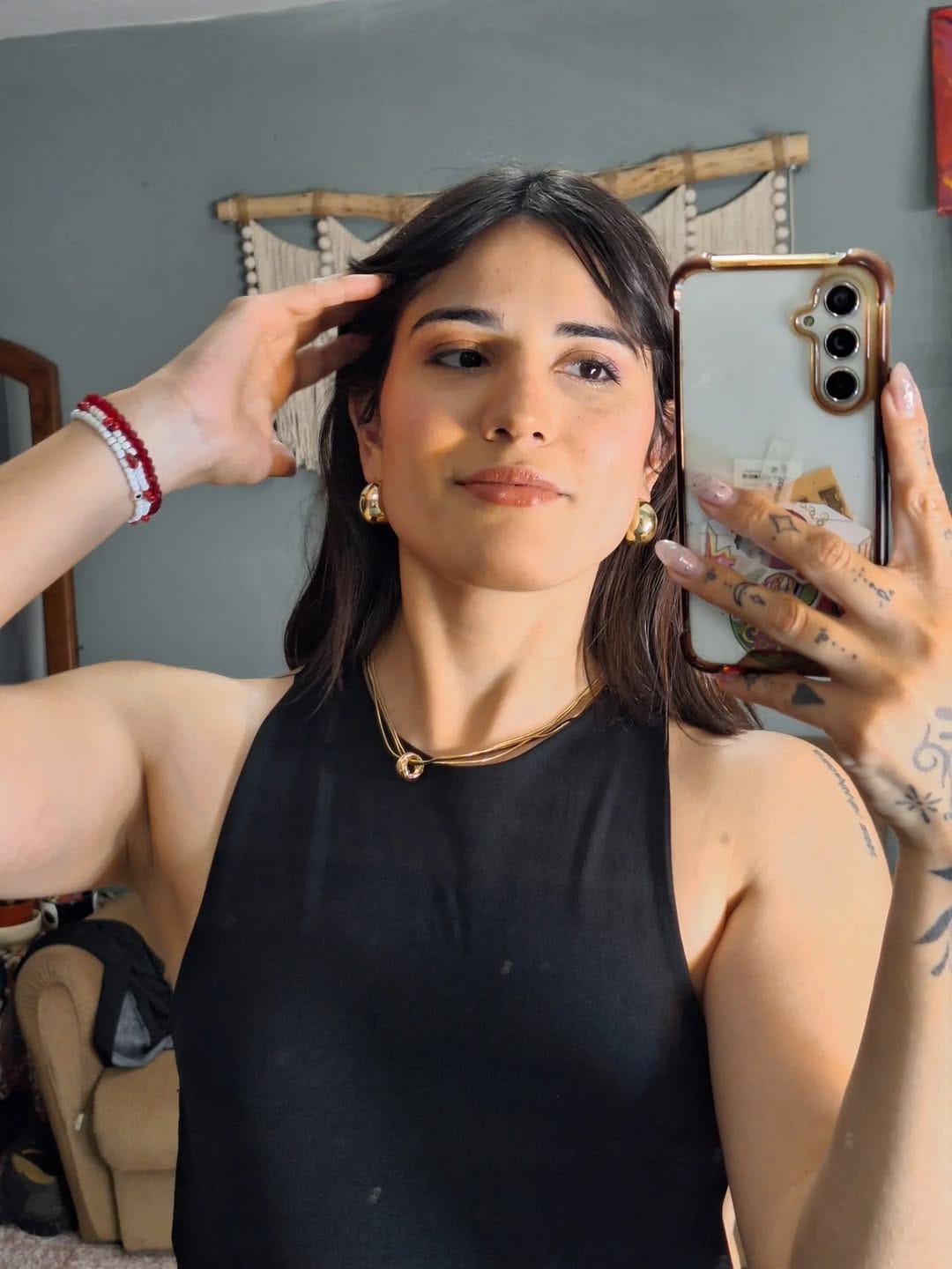 Post 1 by 𝙼𝚊𝚢𝚛𝚊 on Instagram (carousel)