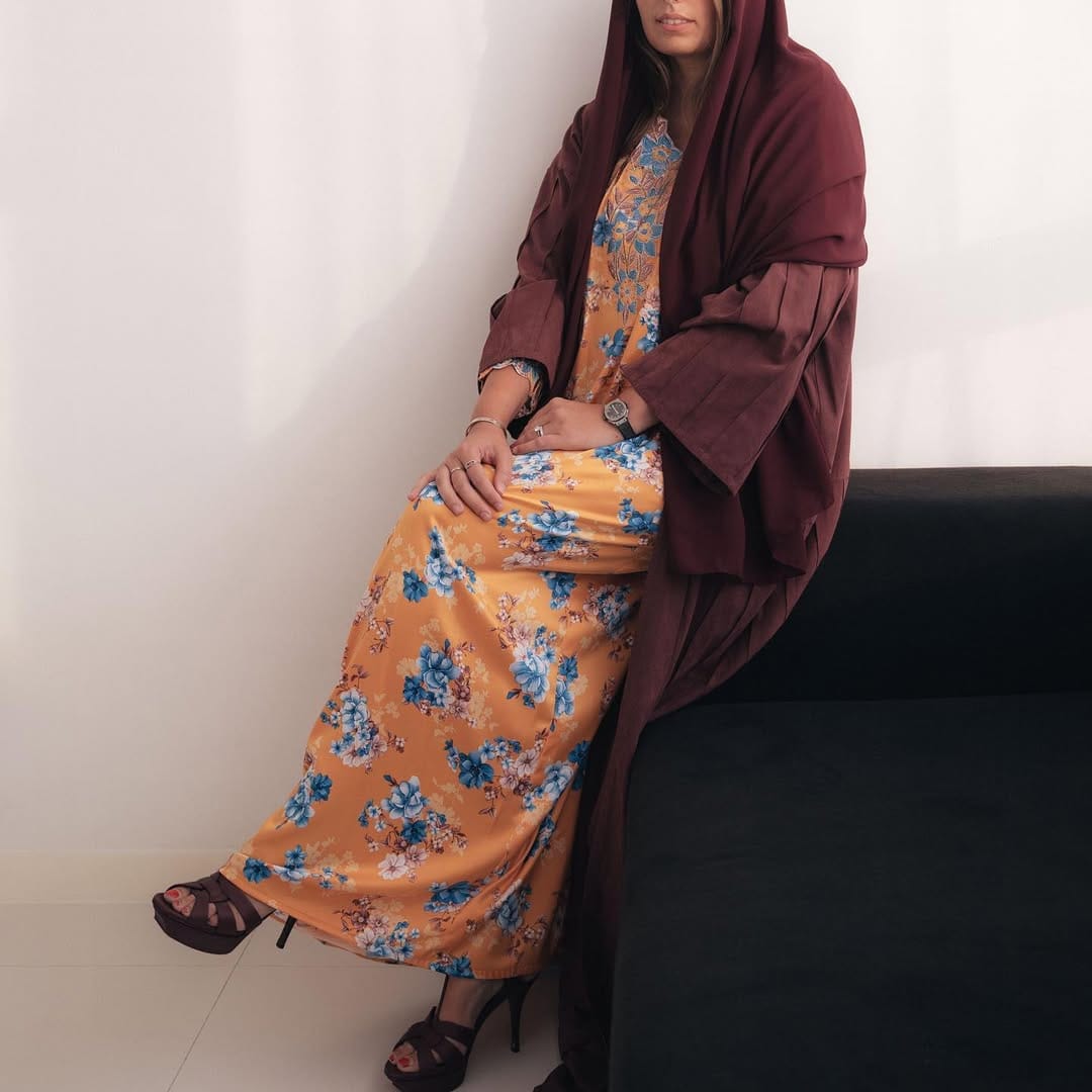Post 1 by French Abayas 🇫🇷 on Instagram (image)
