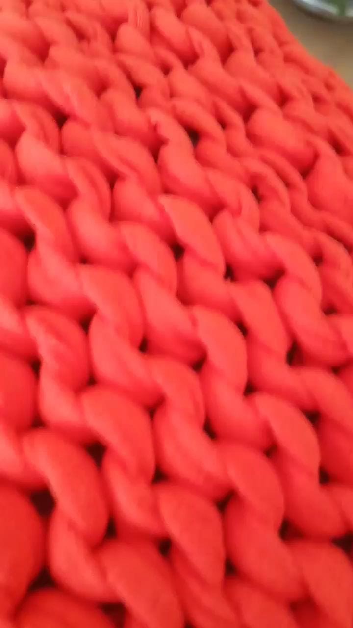 Post 4 by amigurumi-supla-emzik zinciri on Instagram (video)