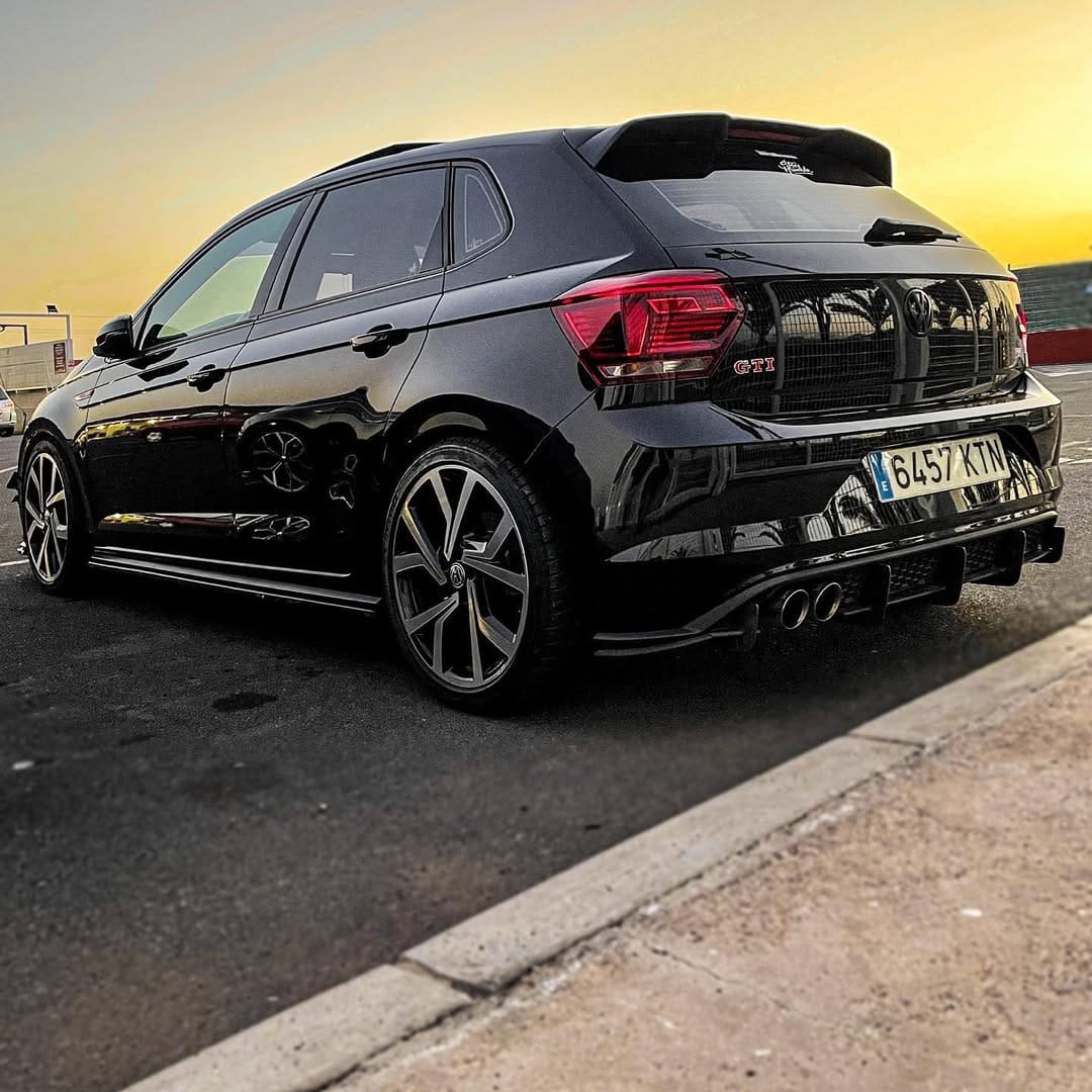 Post 4 by Borja GTI AW on Instagram (image)