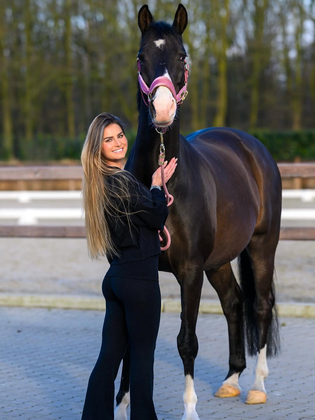 Post 4 by Bibi Van Gehlen❤ on Instagram (carousel)