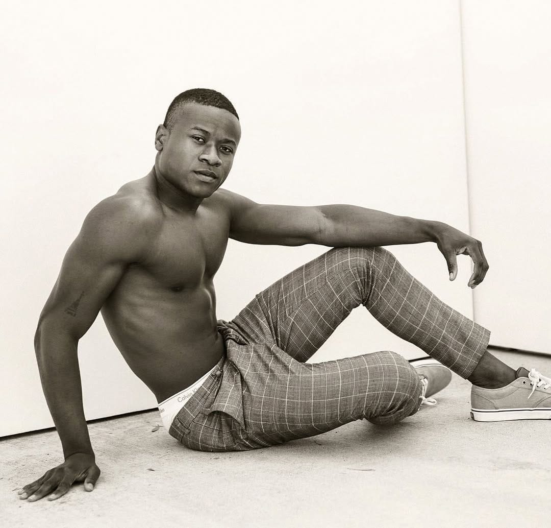 Post 7 by Benito Katem on Instagram (image)
