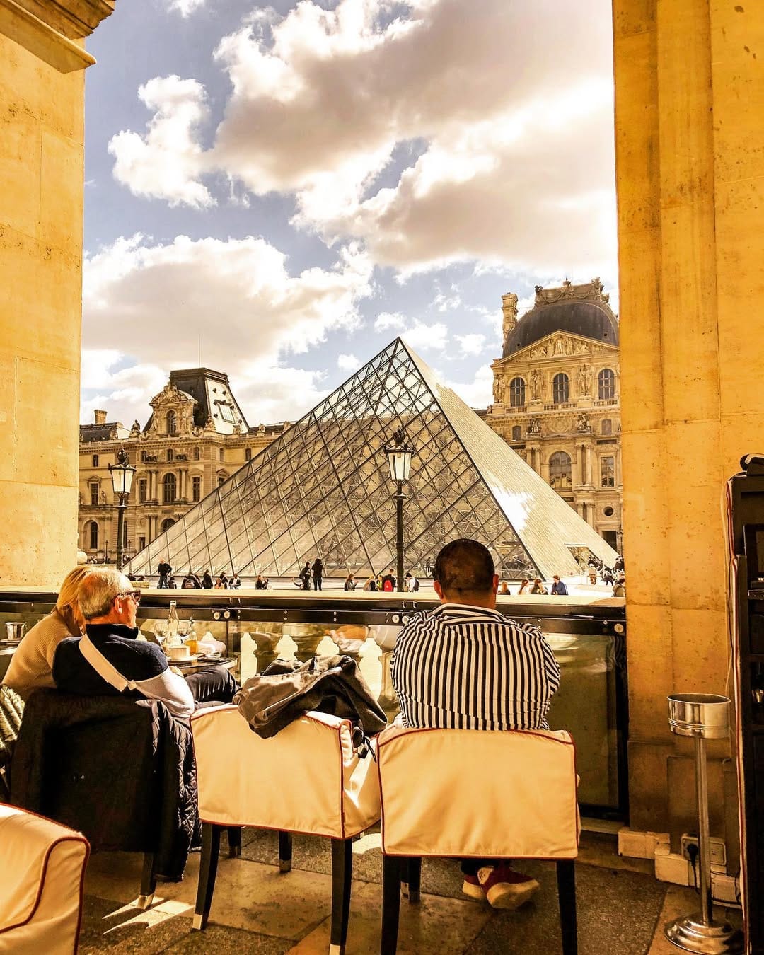 Post 10 by Benito Katem on Instagram (image)