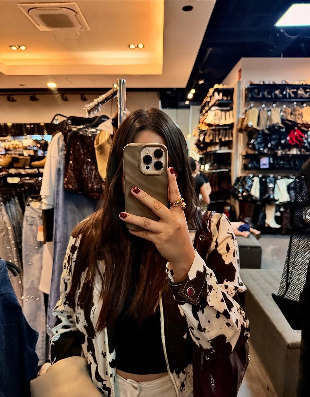 Post 2 by Estefania Zepeda ღ on Instagram (carousel)