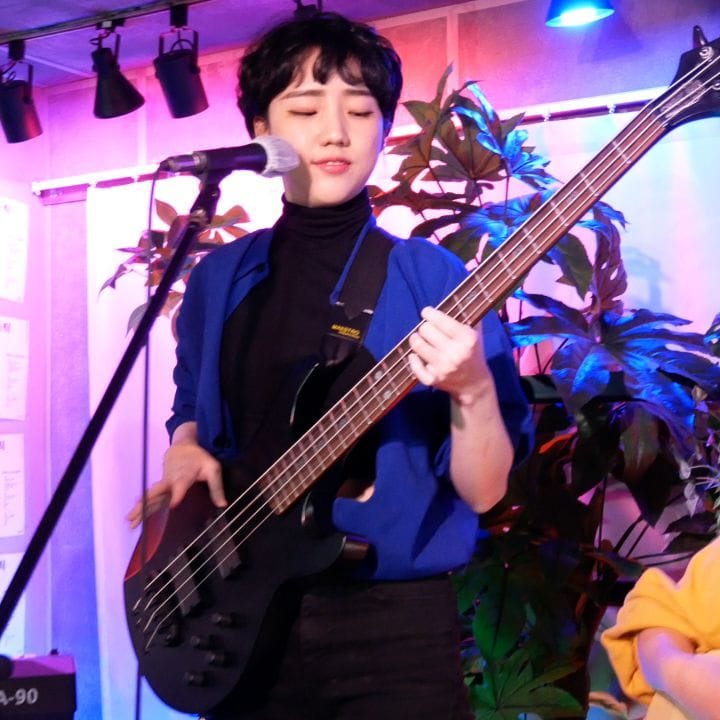 Post 6 by rolololol on Instagram (video)