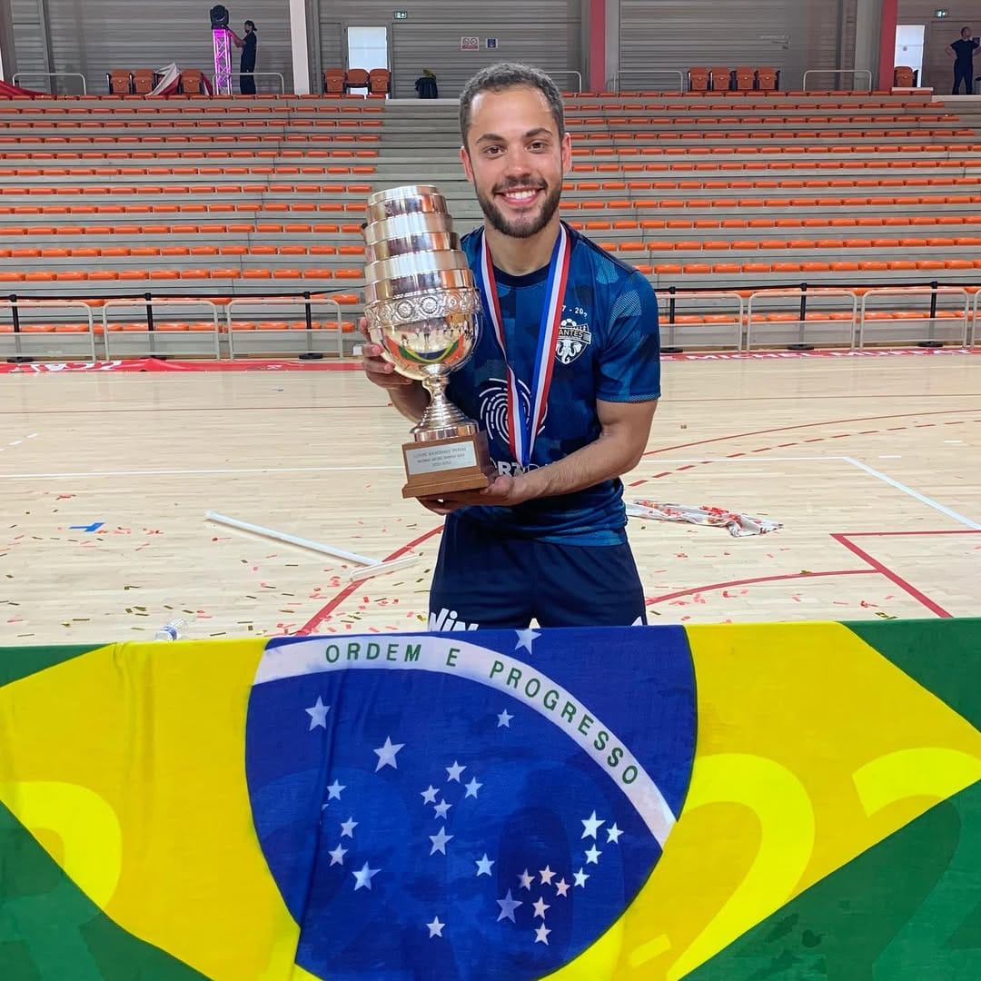 Post 10 by Renato Paes Leme on Instagram (image)