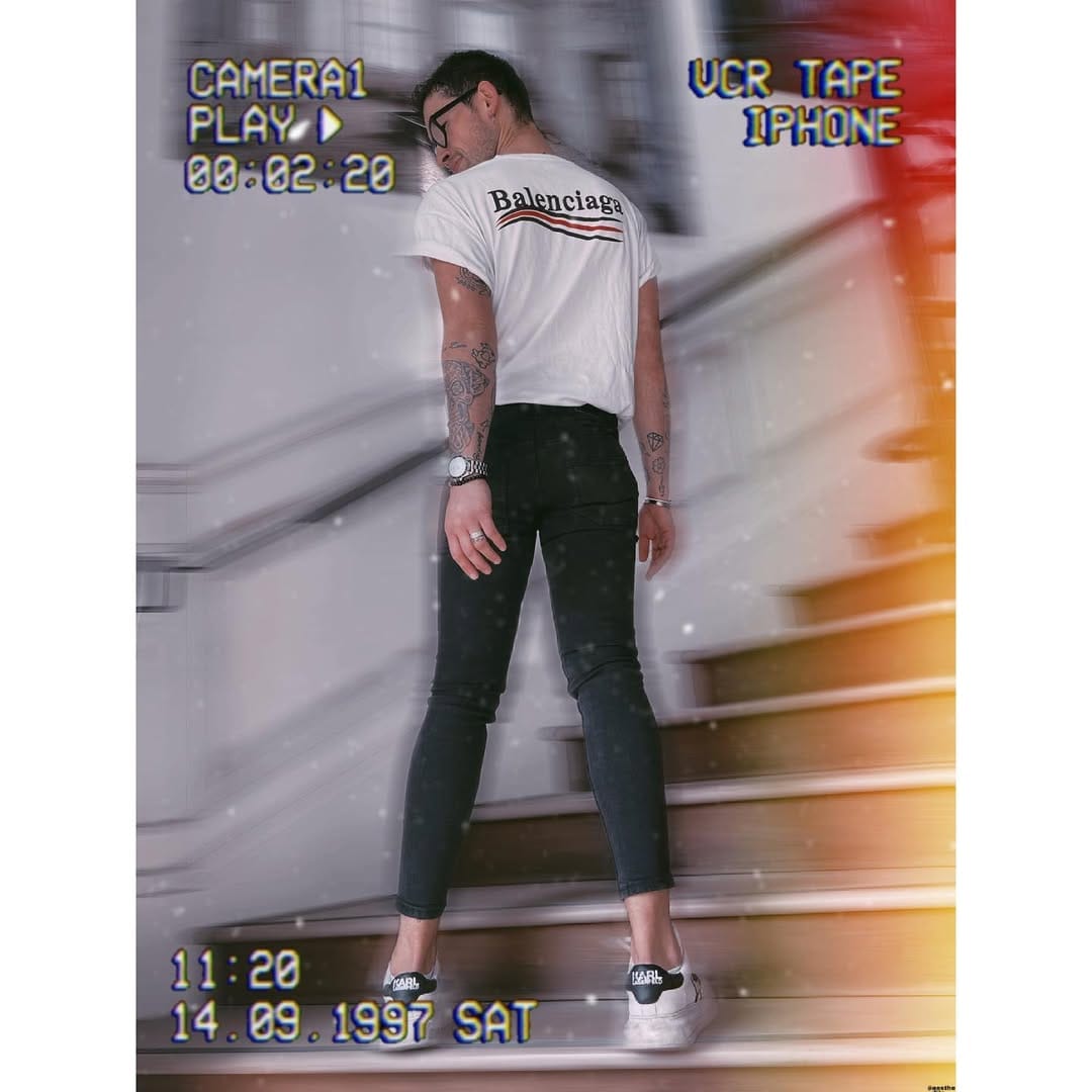 Post 4 by MIKA on Instagram (image)