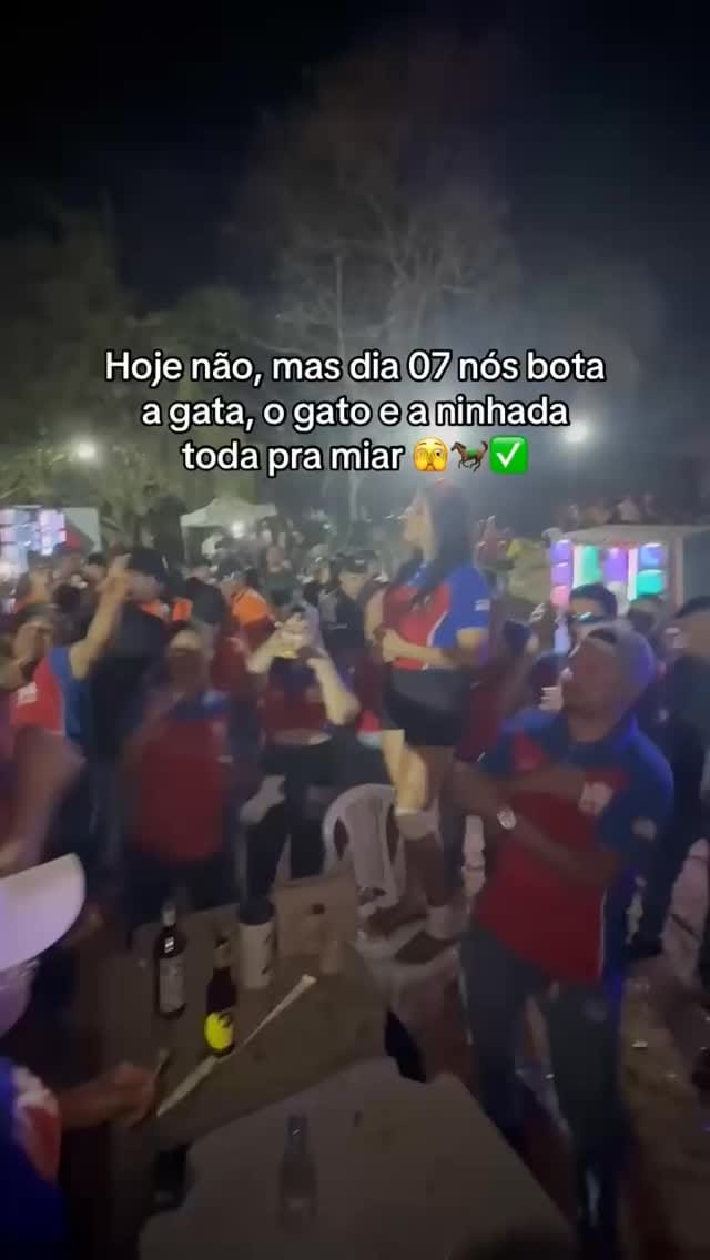 Post 9 by Comitiva dublê de rico 🤑 on Instagram (video)