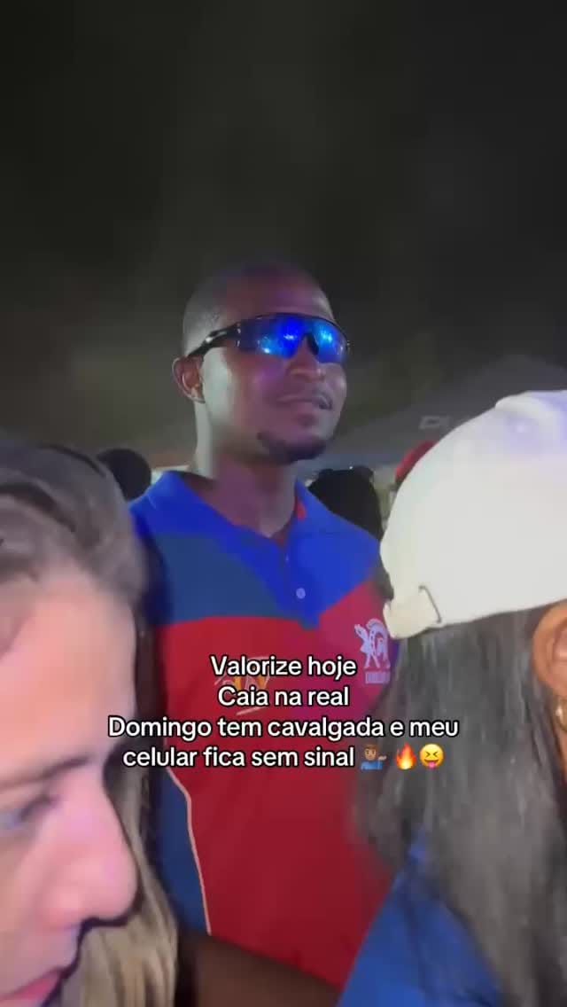 Post 8 by Comitiva dublê de rico 🤑 on Instagram (video)