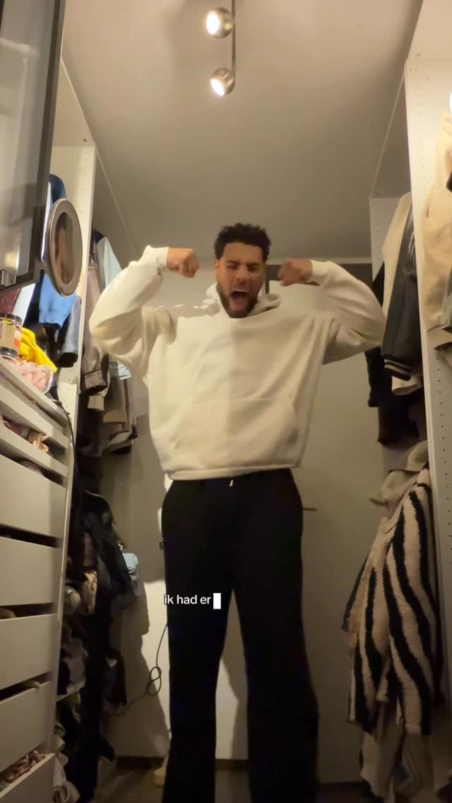 Post 3 by Julius Clay on Instagram (video)