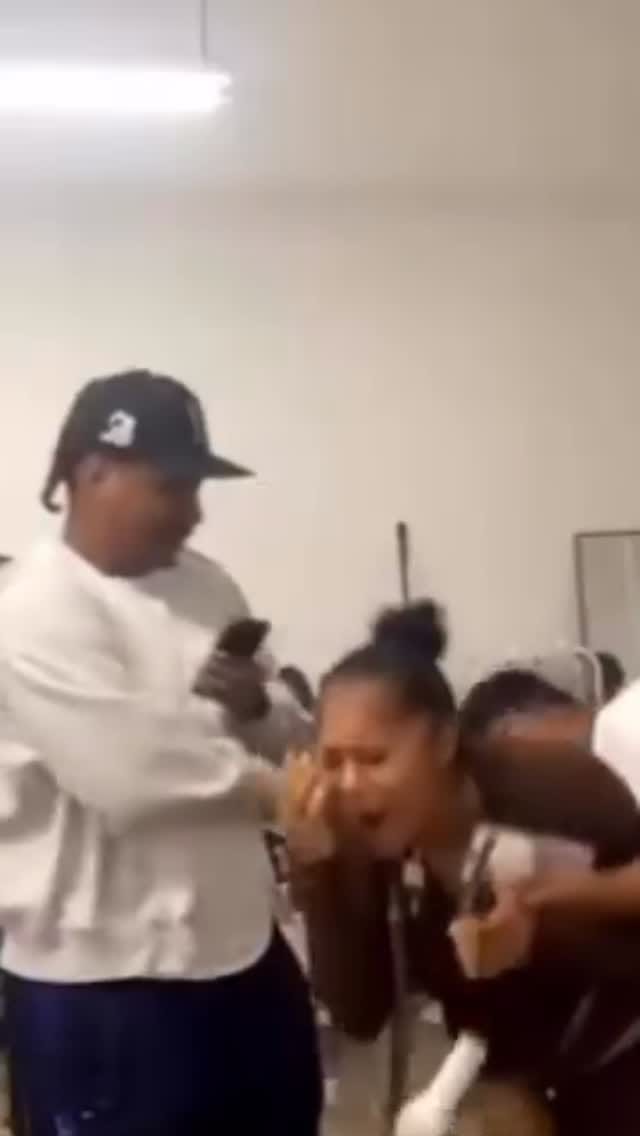Post 5 by DJ Cheeseburger on Instagram (video)