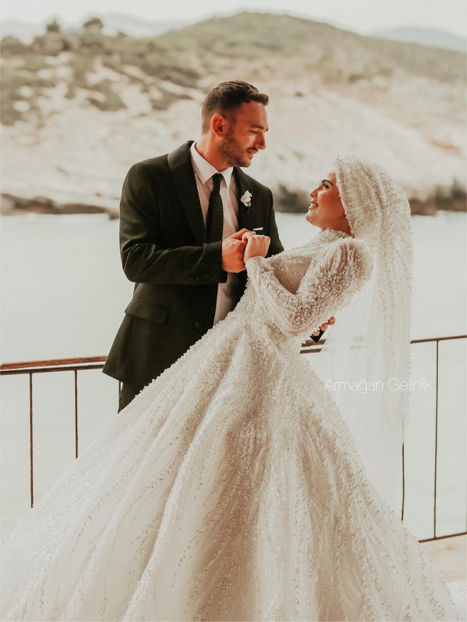 Post 2 by Armağan Gelinlik on Instagram (carousel)