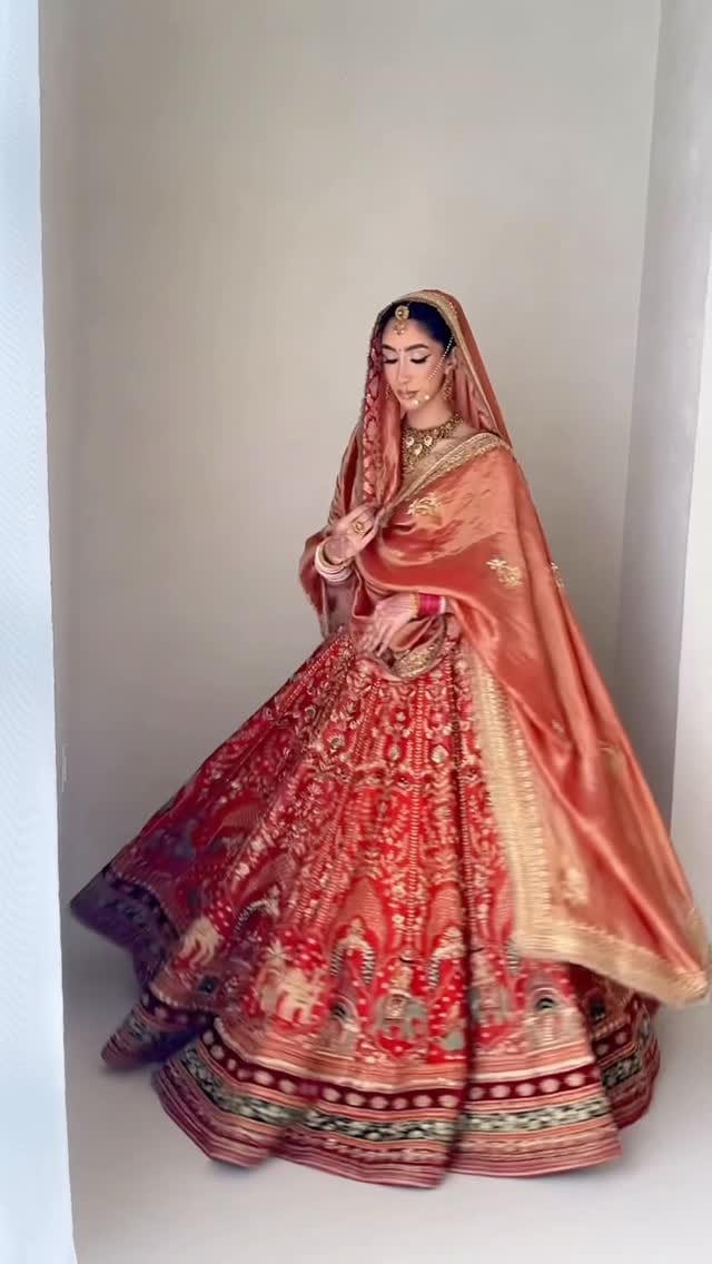 Post 6 by Zardozi Couture on Instagram (video)