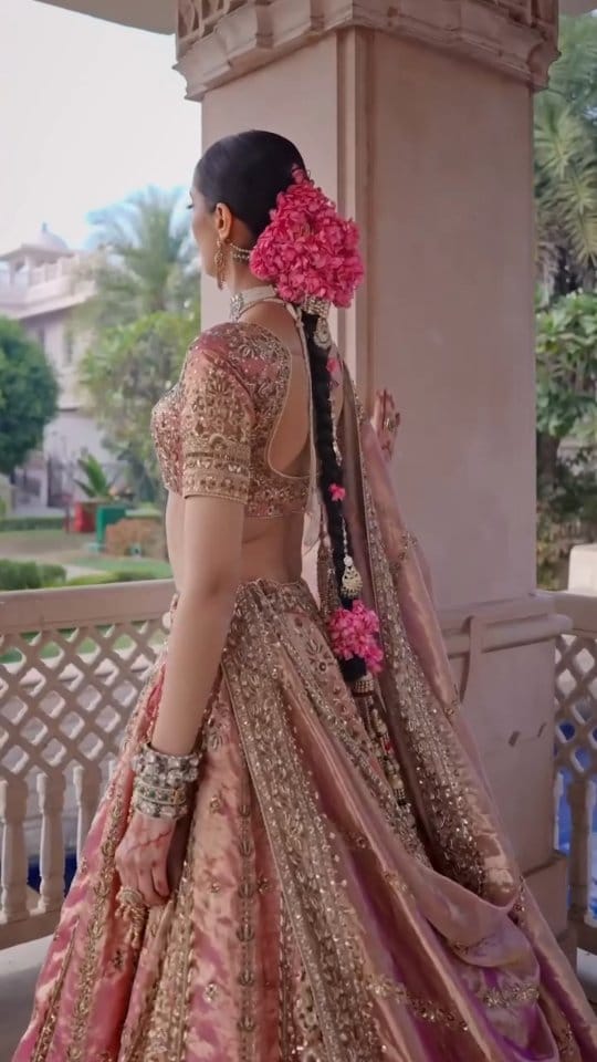Post 10 by Zardozi Couture on Instagram (video)