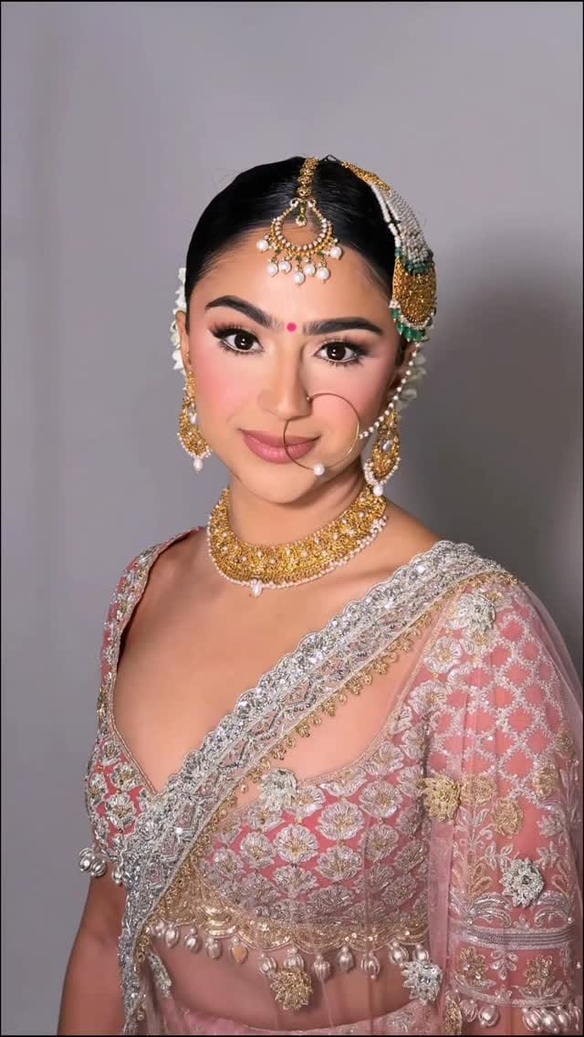 Post 3 by Zardozi Couture on Instagram (video)