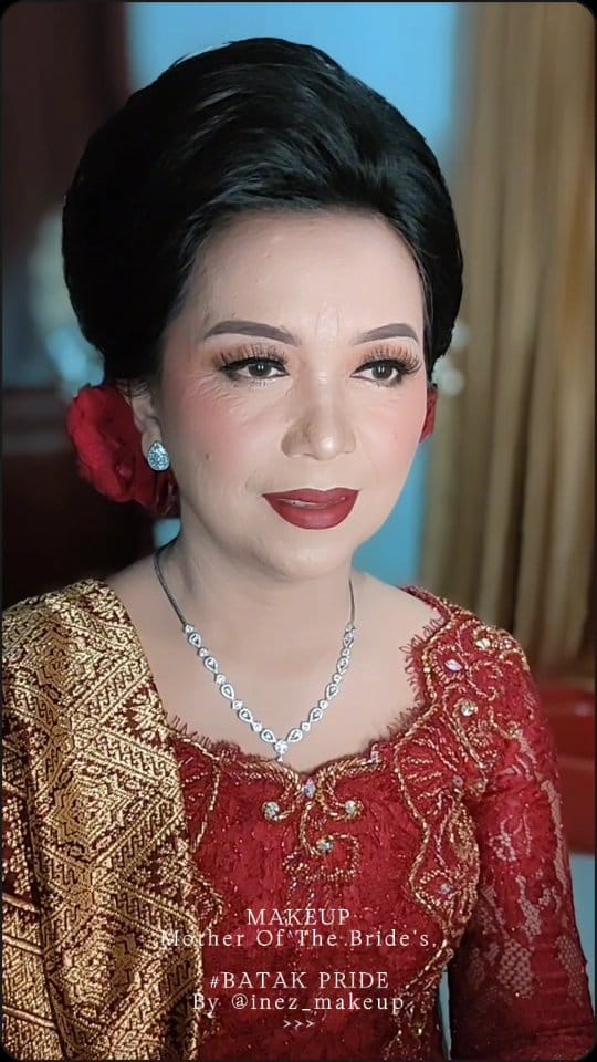 Post 6 by Paket Rias Busana Pengantin on Instagram (video)