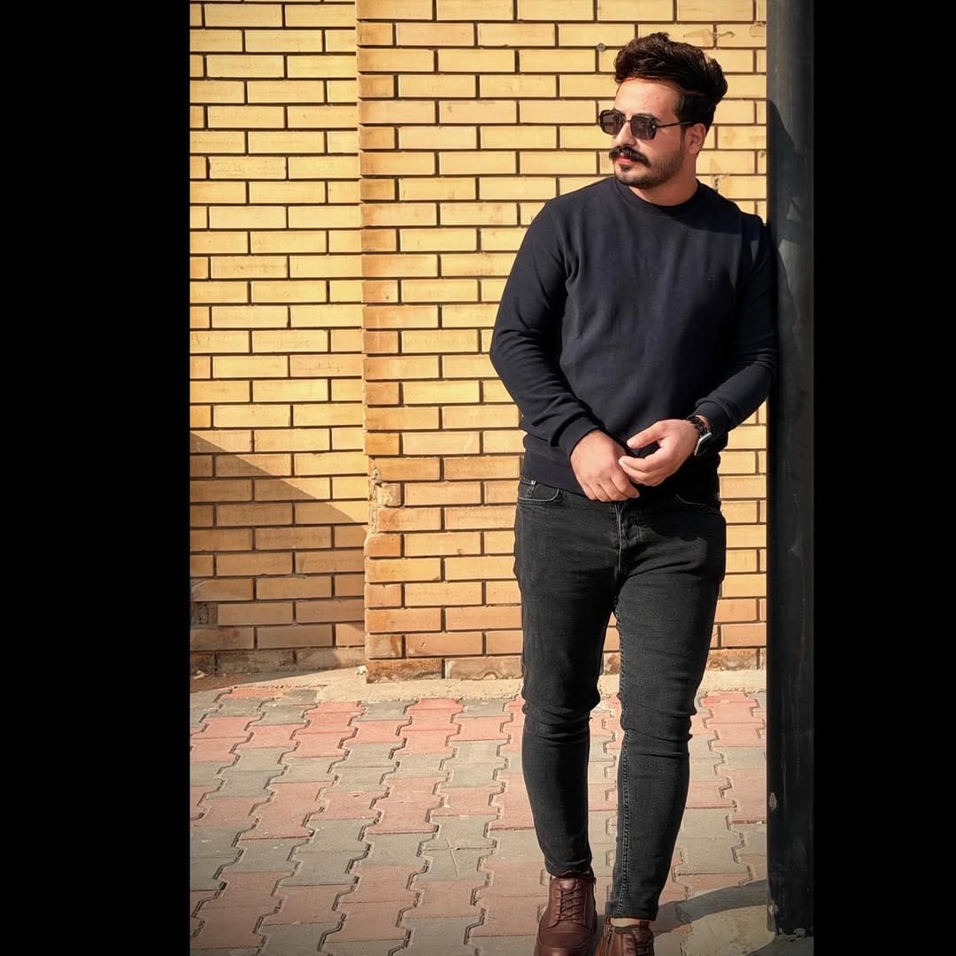 Post 2 by Ayman karim on Instagram (image)