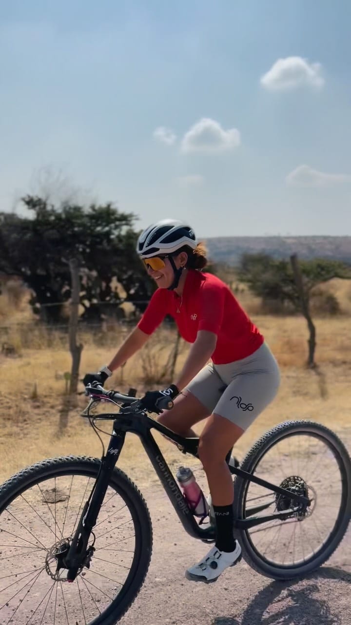 Post 6 by 𝐴𝑖𝑑𝑎 𝑀𝑎𝑟𝑙𝑒𝑛𝑒 on Instagram (video)