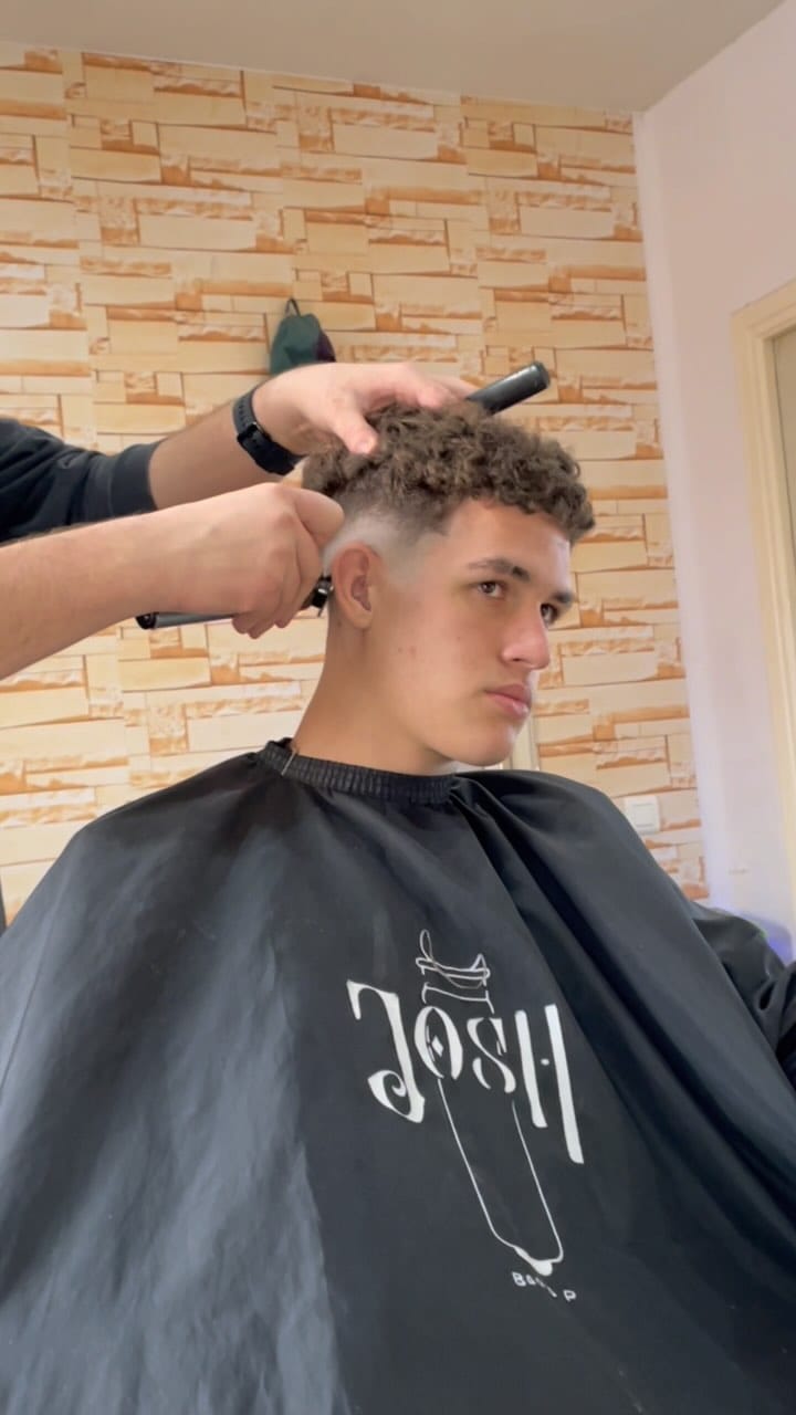 Post 6 by 💈  𝑱 𝑶 𝑺 𝑯  💈🧸 on Instagram (video)