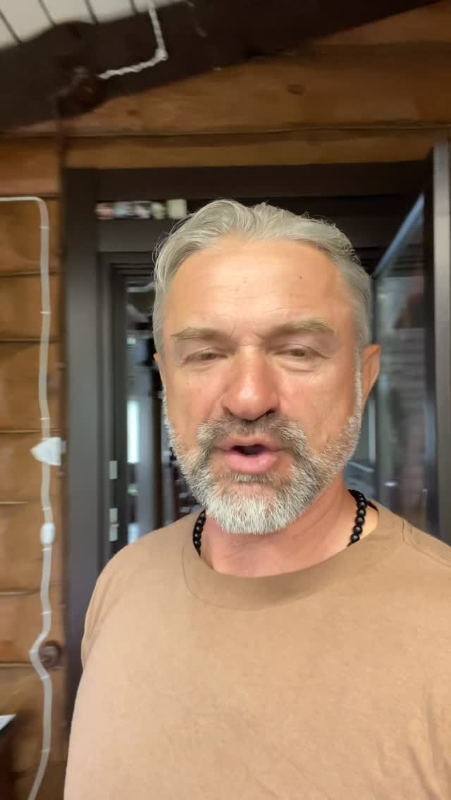 Post 4 by ᴄʜᴀᴍᴇʟᴇᴏɴ ᴛᴀᴛᴛᴏᴏ sᴛᴜᴅɪᴏ on Instagram (video)
