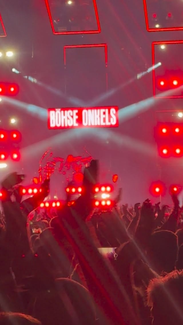 Post 6 by Björn on Instagram (video)