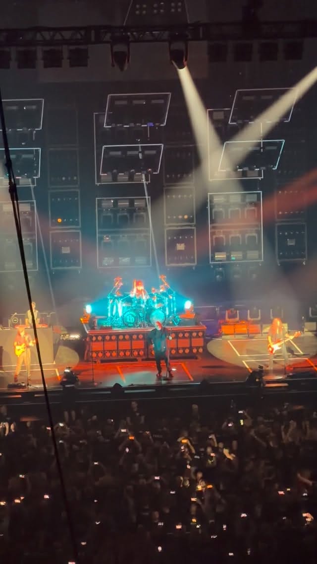 Post 8 by Björn on Instagram (video)