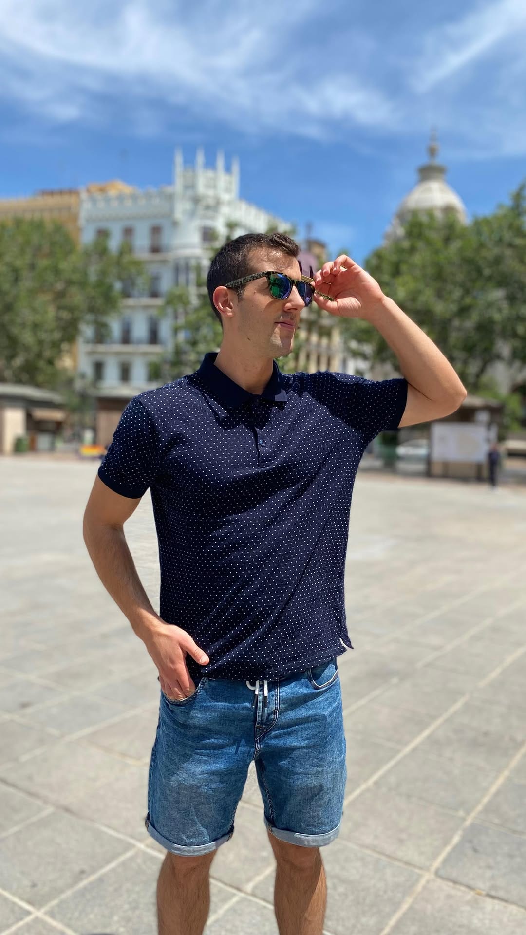 Post 10 by Build your mind on Instagram (video)
