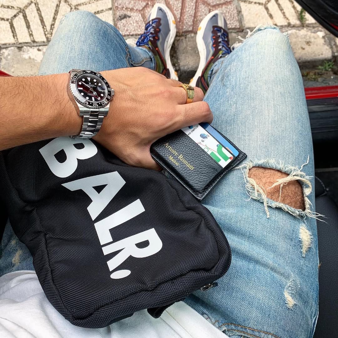Post 5 by Artoire Romain on Instagram (image)