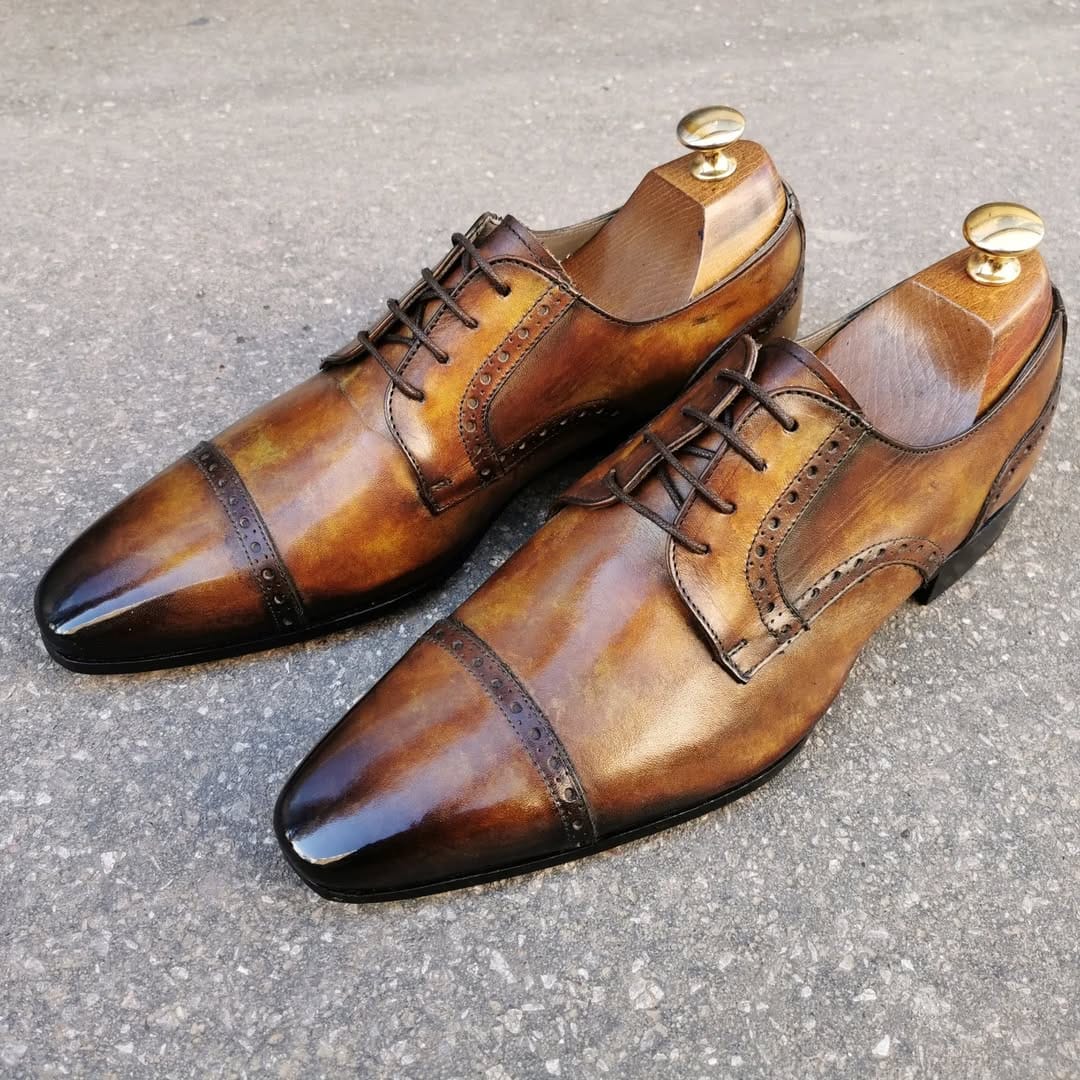 Post 6 by Edouard de Seine - Patines on Instagram (carousel)