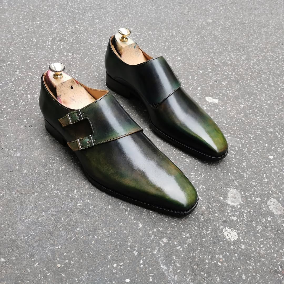 Post 7 by Edouard de Seine - Patines on Instagram (carousel)