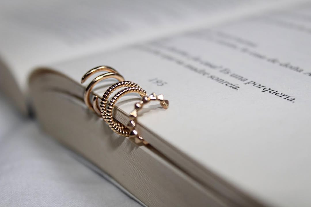 Post 2 by Pōhaku Joyeria on Instagram (image)