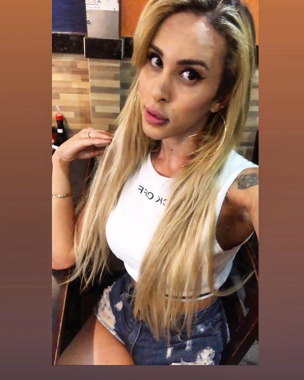 Post 9 by Bianca Vitória Oficial 💄👑💋 on Instagram (image)