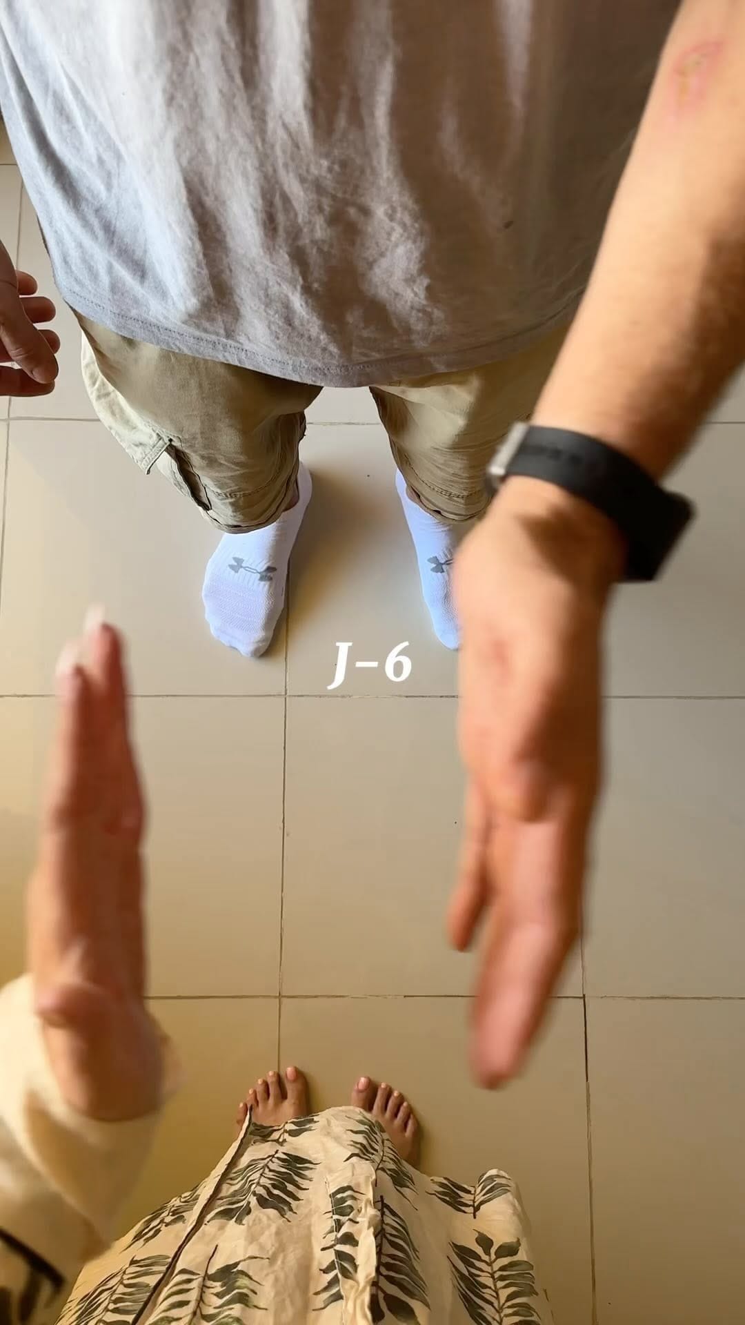 Post 6 by Sadrine Akt-makeup artist on Instagram (video)