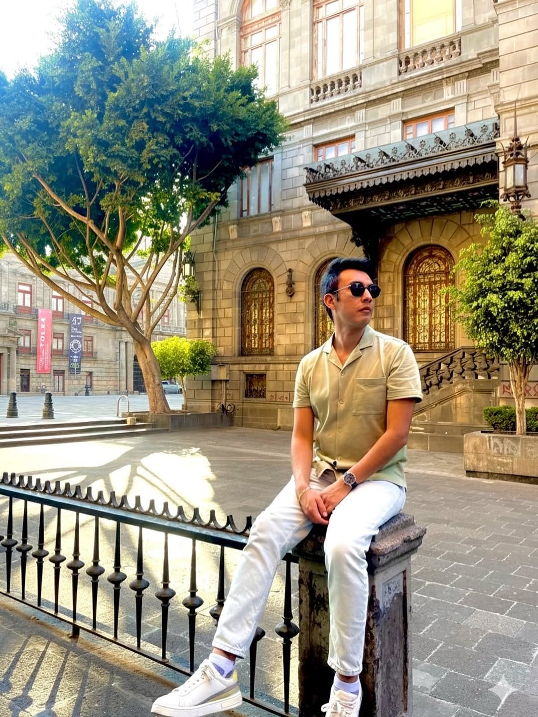 Post 5 by Diego David Mtz on Instagram (image)
