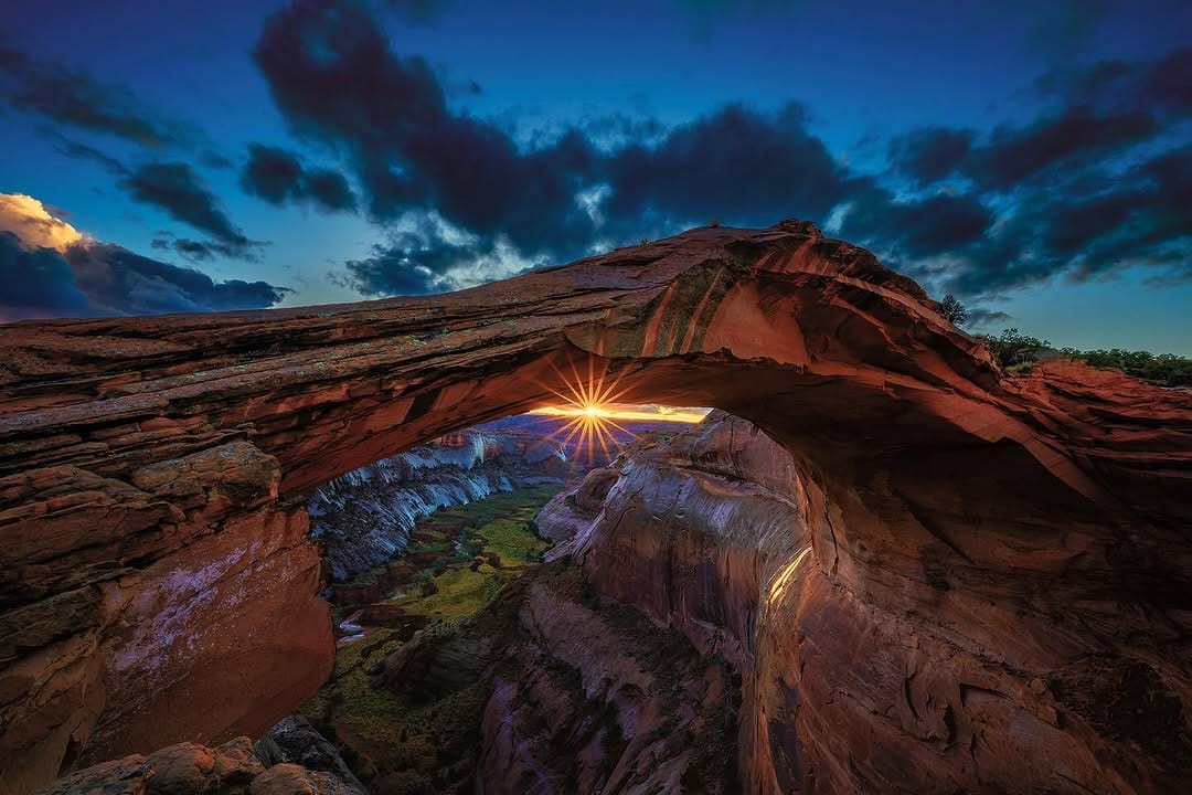 Post 4 by Victor Everardo Beltran on Instagram (image)