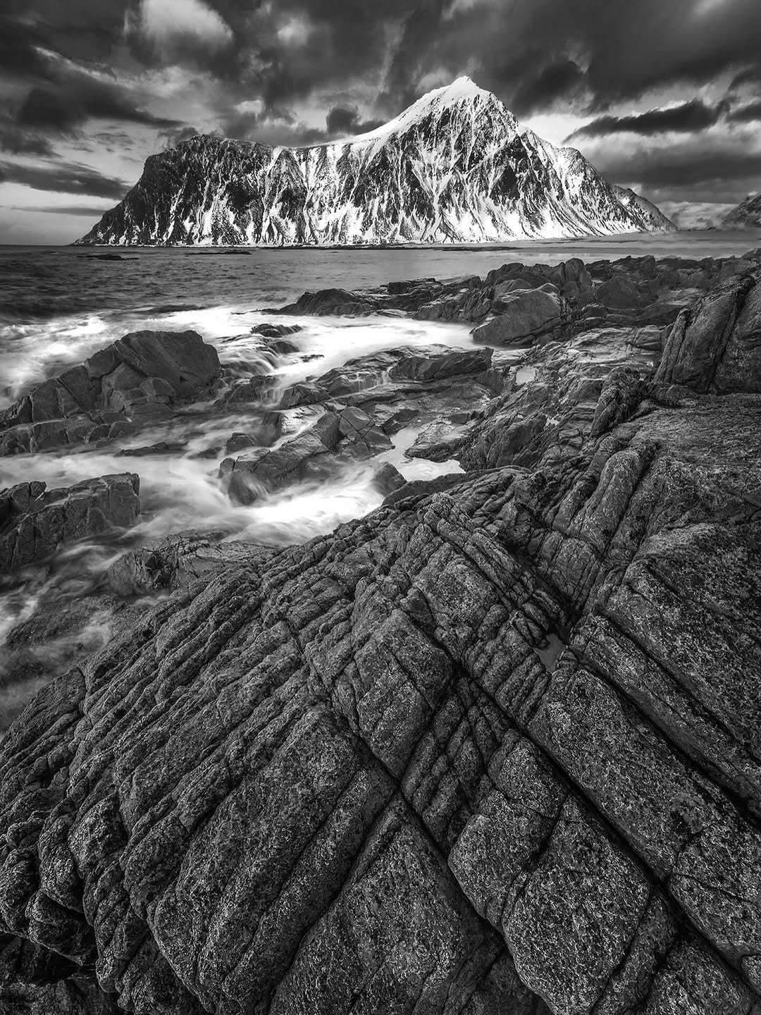 Post 9 by Victor Everardo Beltran on Instagram (image)