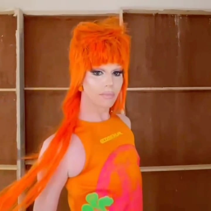 Post 7 by K A R M A . D O L L on Instagram (video)