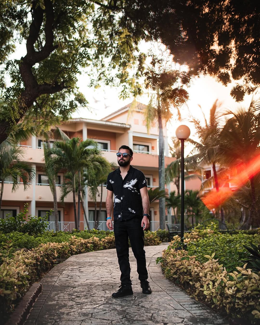 Post 2 by Alex P on Instagram (image)