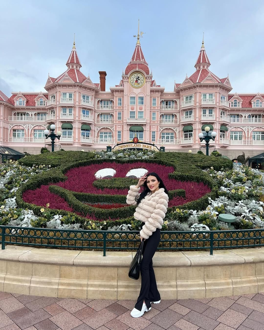 Post 8 by Адрияна Захаринова on Instagram (carousel)