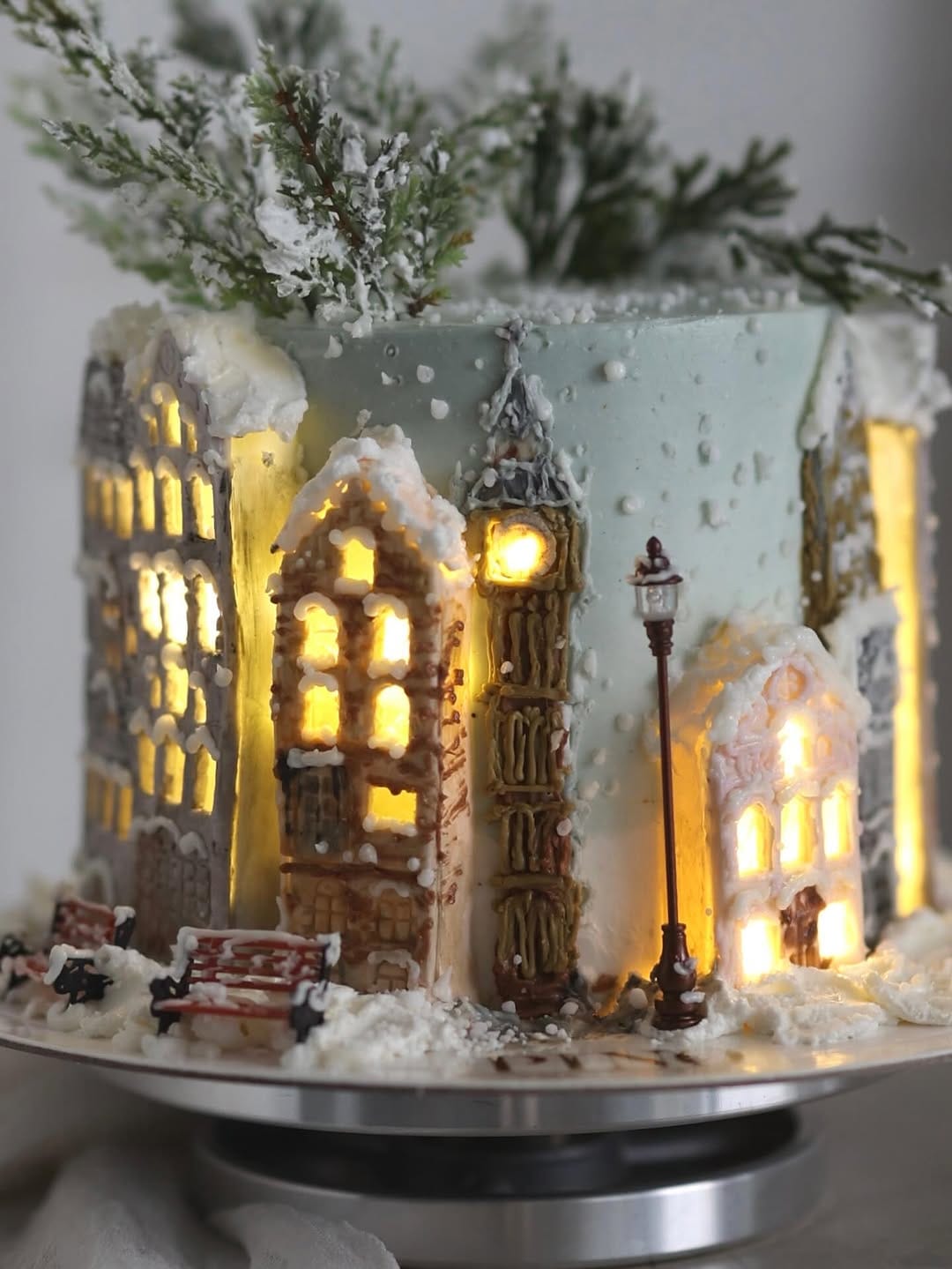Post 6 by P I N O - concept cakery on Instagram (carousel)